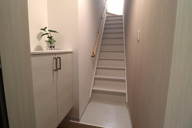 新築一戸建ての階段―箱型階段