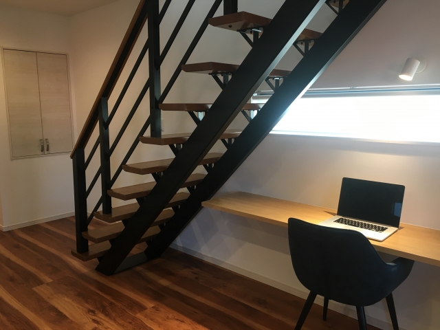 リビング階段のメリット4―階段下のスペースを有効活用できる