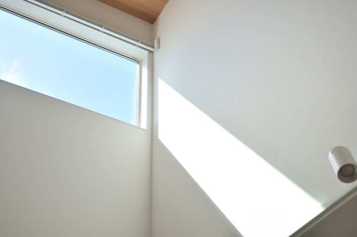 吹き抜けのメリット1―自然光を家の中に取り込みやすい