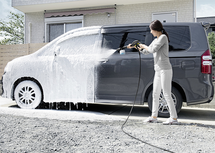 お家の外壁や車なども洗浄できる高圧洗浄機