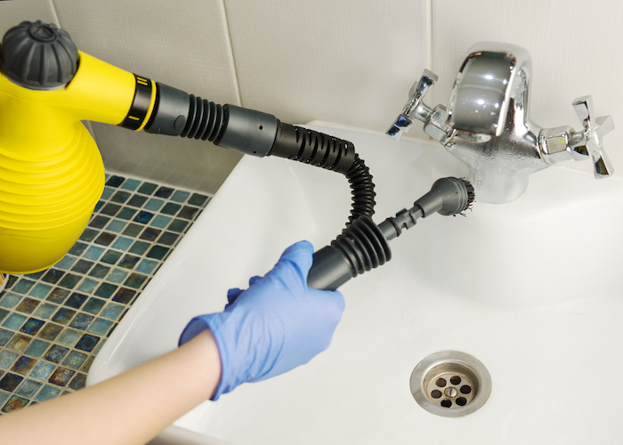 キッチンやお風呂場など水回りの大掃除に役立つ「スチームクリーナー」